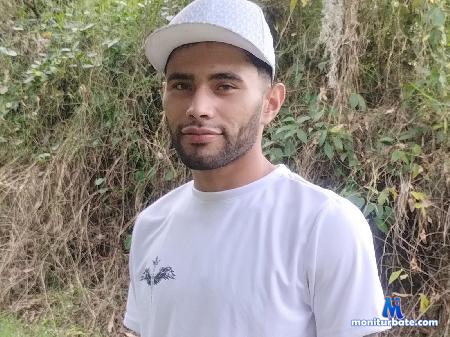 maximiliano-hill flirt4free performer Latino belludo 