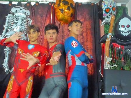 adonai-and-charlot-and-jorshe-valiz flirt4free performer We are skin without borders: power, pleasure and freedom between light and shadows.