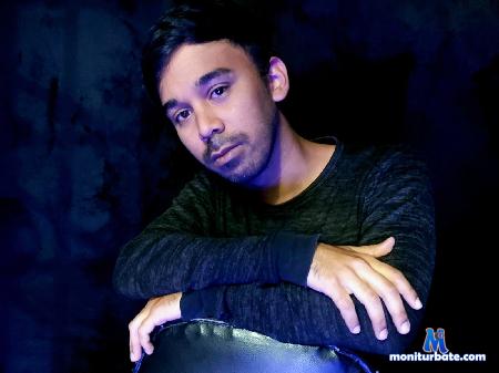 aymmerick-mackenzie flirt4free performer A regular latino boy who wants to make new friends and maybe more