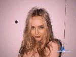 carolina-cristal flirt4free livecam show performer A sweet young girl who loves to smile ^^