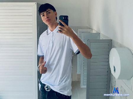 bratt-svem flirt4free performer a skinny white guy who loves dirty sex and conversations that drive my big penis to ejaculate
