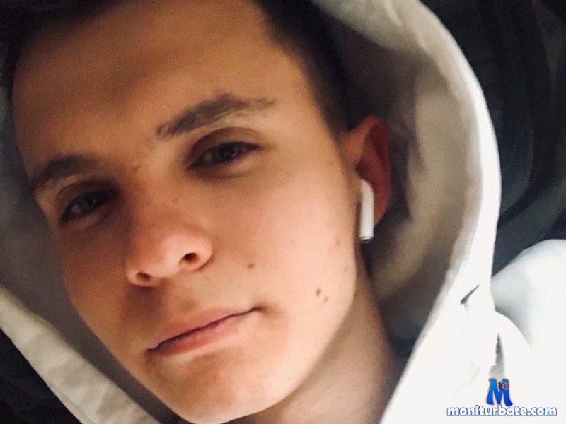 barrett-ter Flirt4free performer Feet Paddling/Spanking/Whips Findom Armpit Muscle Worship