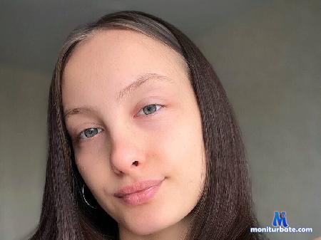 luna-roxy flirt4free performer Hey I am here not to fuck for money, Just try to make me out from limits