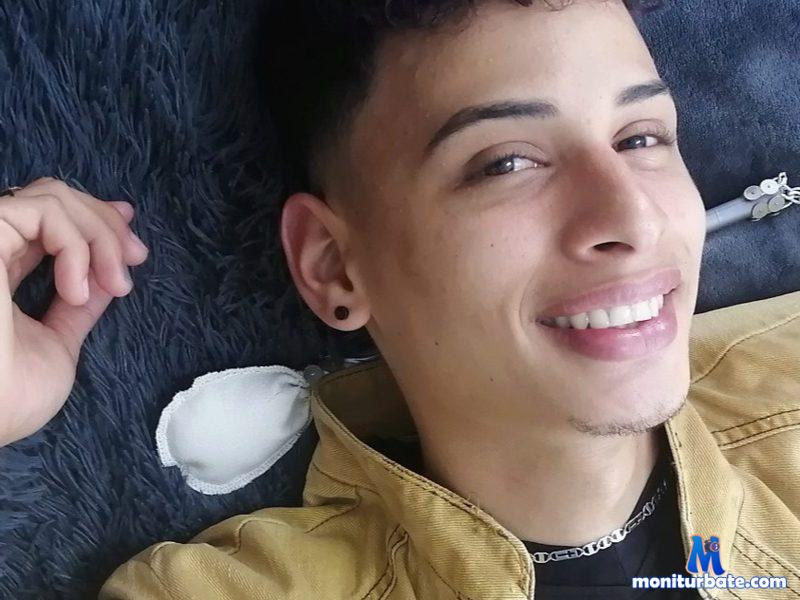 christian-thomaz Flirt4free performer Balloons Nipple Play Submission Master / Slave Latex Handcuffs Whip Bad Cop/Good Cop Anal Training Bondage Coach/Trainee Feather Tickler Tickling Gender Play Leather Clothespins Ball Gag Corporal Punishment Pain and Punishment