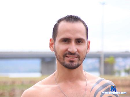 victor-moses flirt4free performer extrovertido 