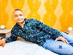 edwar-baker flirt4free livecam show performer I like to dominate and be dominated while I have sex I like hard sex and I love to have oral sex
