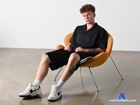 knox-savage flirt4free performer i WILL BE SO GLAD AND HAPPY TO MEET NEW PEOPLE AND HAVE SOME FUN