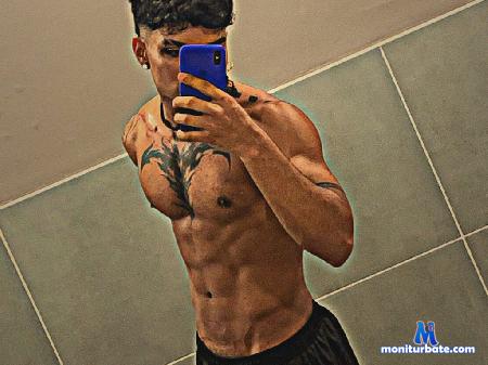 young-laroi flirt4free performer Tell me what your wish is with me and let's make it come true