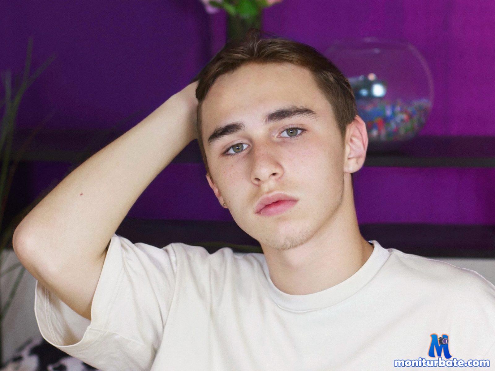elvin-lean Flirt4free performer Dirty Talk Cock Teasing Teasing Leather Cosplay Rope Play