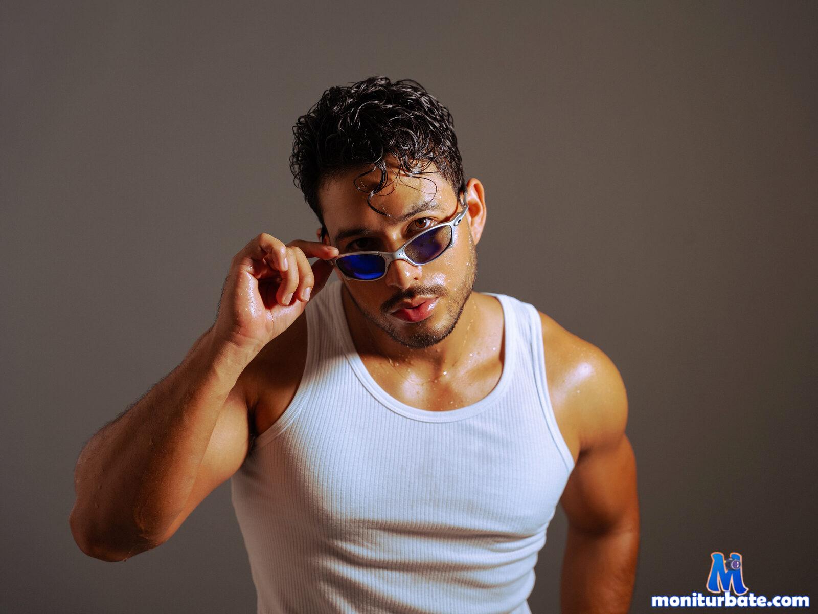 lian-cruz Flirt4free performer Anal Feet Nipple Play Small Penis Humiliation Dirty Talk Student/Teacher Cum Eating Domination Sugar Daddy Glass Dildo Cheerleader/Jock Coach/Trainee Exhibitionism Armpit Muscle Worship