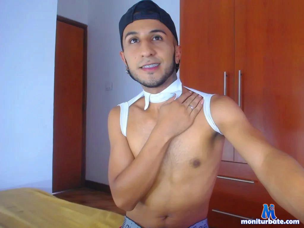 axel-alvarez Flirt4free performer Anal Feet Domination Latex Slaves Anal Training Bondage Humiliation Coach/Trainee Big Toys Collar and Leash