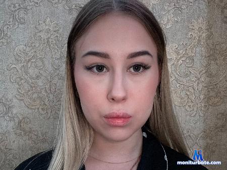 maranda-cleverley flirt4free performer Hi sweet! we want play! Play with us pls!