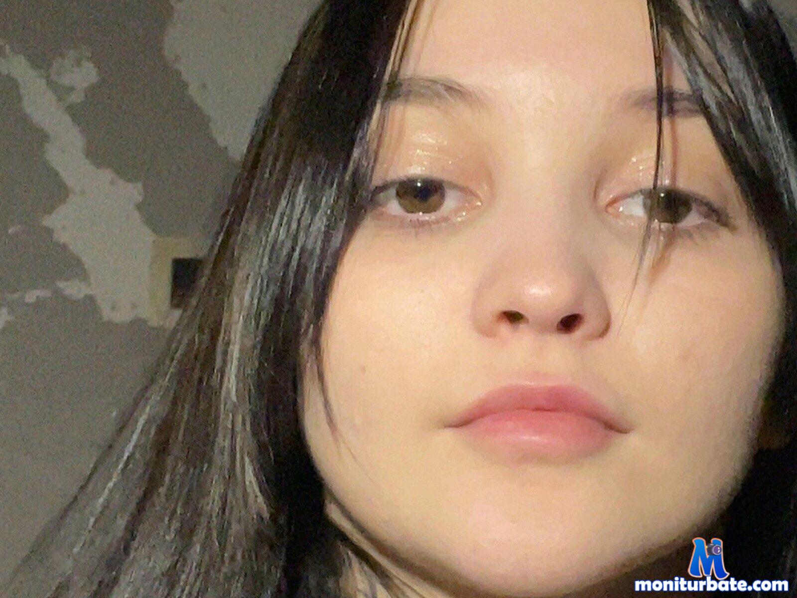 oralee-aines Flirt4free performer 