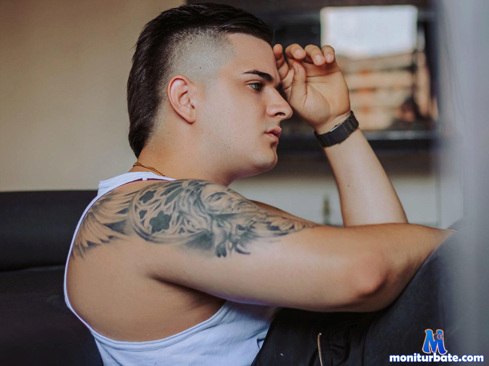 ashton-muller Flirt4free performer Nipple Biting Prisoner/Guard Coach/Trainee Spanking Pirate/Captive