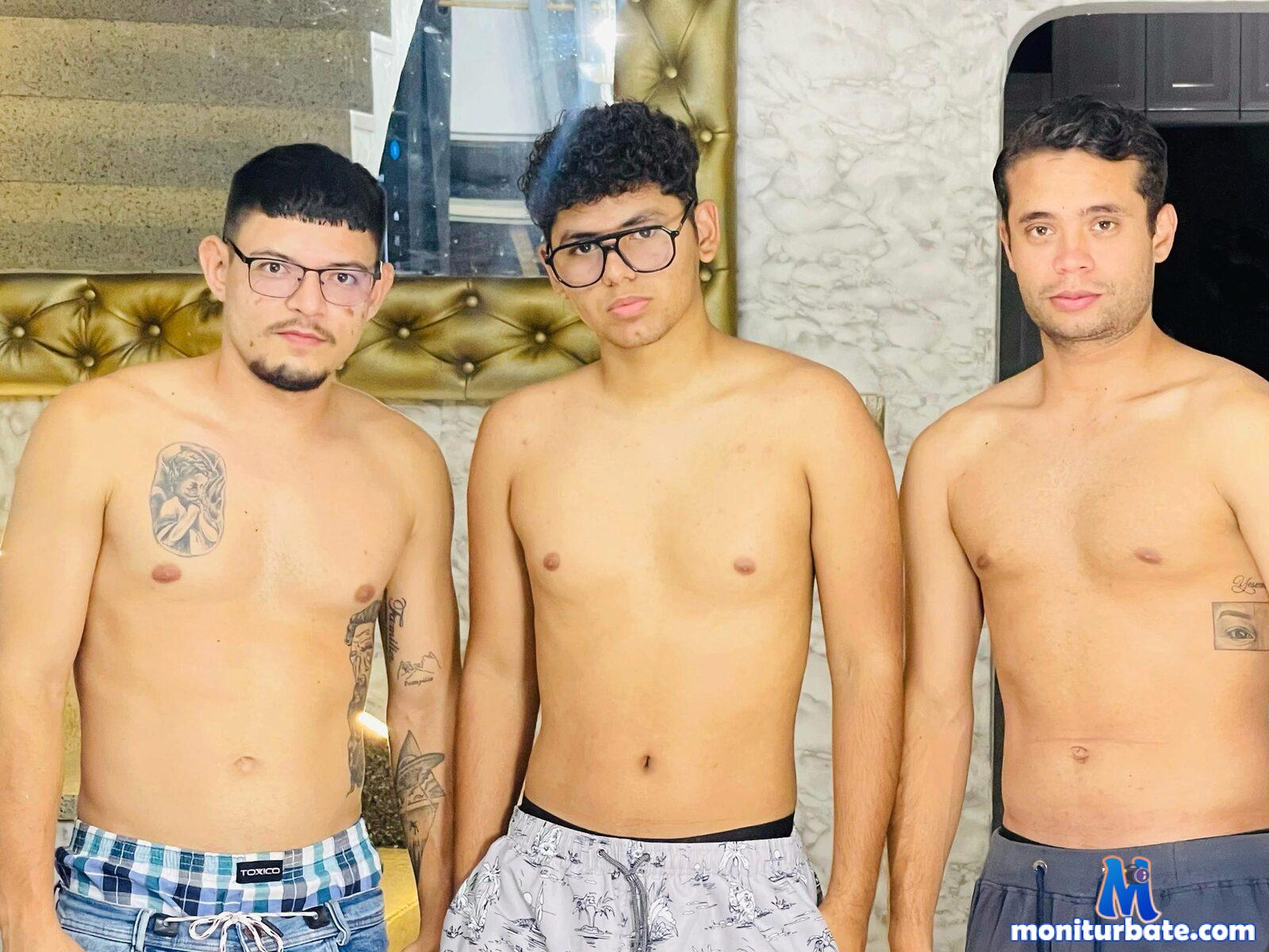clark-and-kale-and-damian Flirt4free performer Cum Eating Legs Bondage Humiliation Collar and Leash Exhibitionism Food Armpit