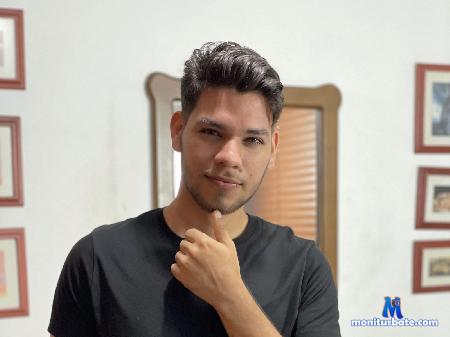 adam-ferrerr flirt4free performer Hi guys im Adam and im ready to please you