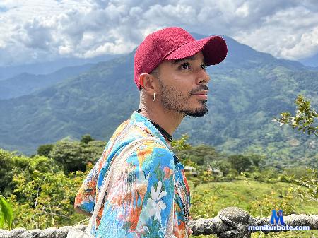 gabriel-andes flirt4free performer Bohemian connection for gentlemen who demand the extraordin