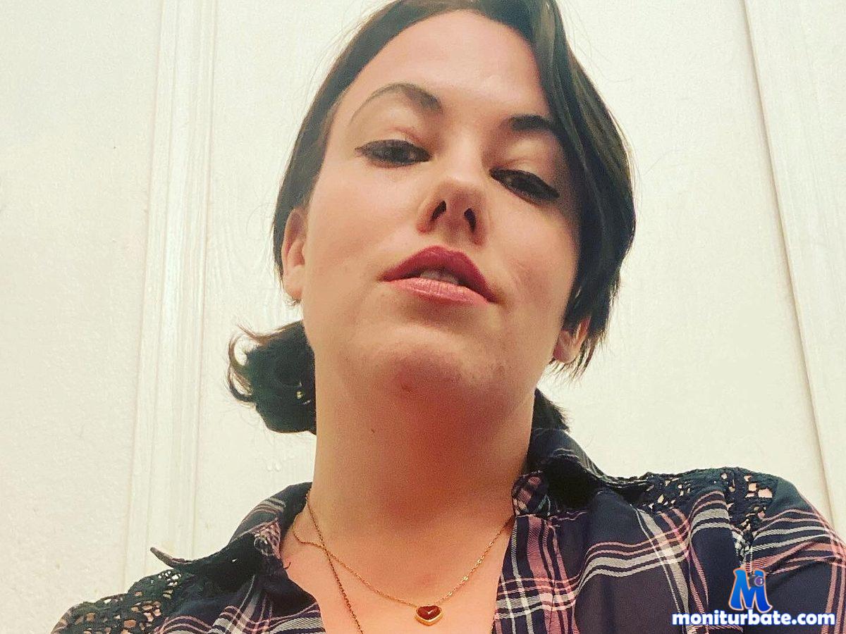 ambrose-circa Flirt4free performer Nipple Play Submission Dirty Talk Vibrator Jerk off Instruction Stockings/Panty Hose Sugar Daddy Teasing Discipline Cowboy/Cowgirl Training Exhibitionism