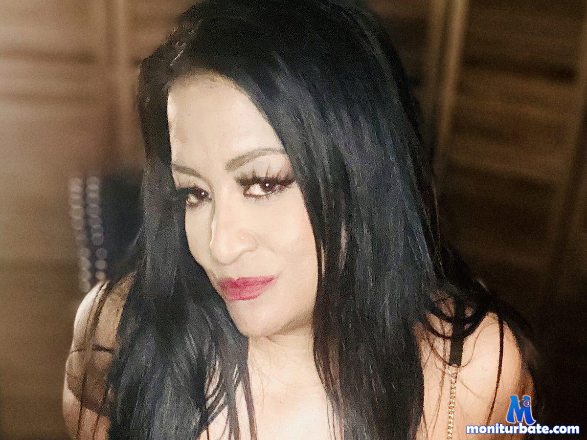 savannah-george Flirt4free performer Feet Role Play/Costumes Dirty Talk Service Worker/Housewife Student/Teacher Vibrator Domination Stockings/Panty Hose Nipple Clamps Cuckolding Stiletto Coach/Trainee Breast Play Clothespins Sissy Training Exhibitionism