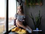 tender-polly flirt4free livecam show performer 1st day here, let's have great time together!