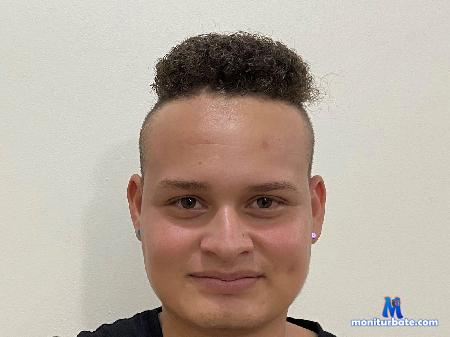 zack-hofman flirt4free performer Sexy latin boy who wants to be tortured with pleasure