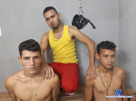 alan-and-sergio-and-daniel flirt4free performer 