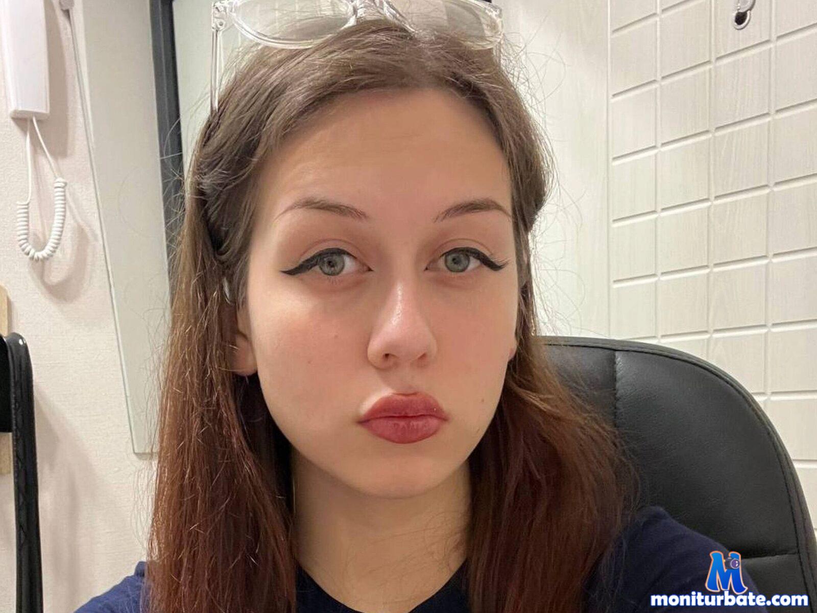 lulu-whipple Flirt4free performer 