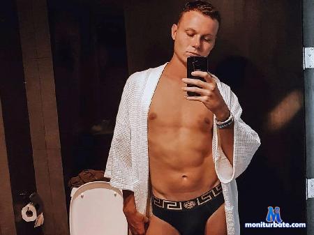 elijah-stan flirt4free performer French student 