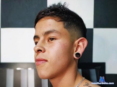klein-moans flirt4free performer Always willing to experience