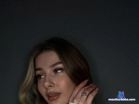 eva-elles flirt4free performer Im Eva, dont look into my eyes, you won't see the truth in them.