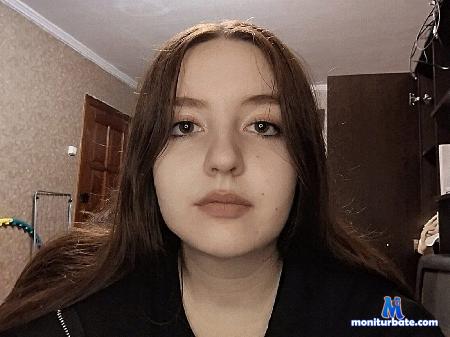bree-bulmer flirt4free performer Hi sweet! we want play! Play with us pls!