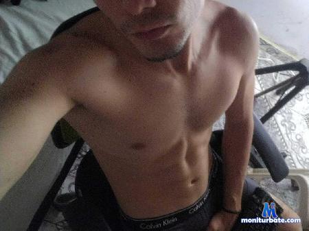 angelo-moises flirt4free performer welcome to my room of pleasure and exercise, would you like to see my muscles 