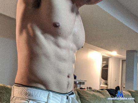 mickey-madison flirt4free performer Athletic man for your viewing pleasure!