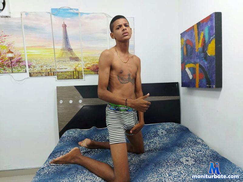 zack-stand Flirt4free performer 