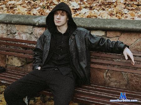 charles-dreams flirt4free performer Hey there! I'm new here but I know how to have a great time! Feel free to ask me anything!