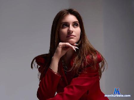 zara-fleek flirt4free performer Hi! I'm Zara, an 18-year-old student and content creator who loves making everyday life special