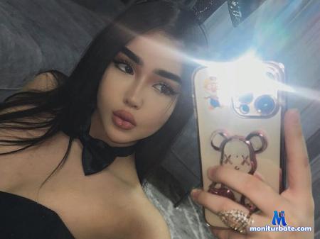 augustine-howse flirt4free performer Hi sweet! Don't forget to sign up and turn on notifications. 