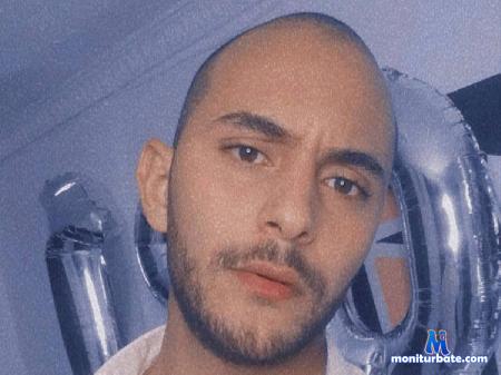 matteo-garcia flirt4free performer Hi  welcome to my room