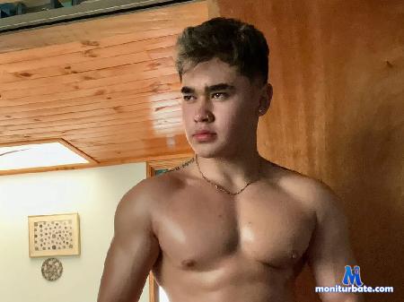 fox-angel flirt4free performer Muscular stud ready to fulfill your dirty desires