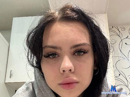 louis-jaeger flirt4free performer Hi sweet! we want play! Play with us pls!