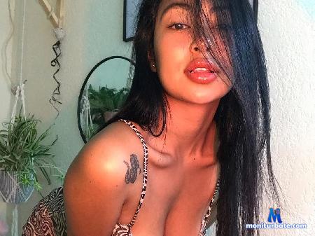 sarah-ebony flirt4free performer Eres el dia perfecto pra comenzar