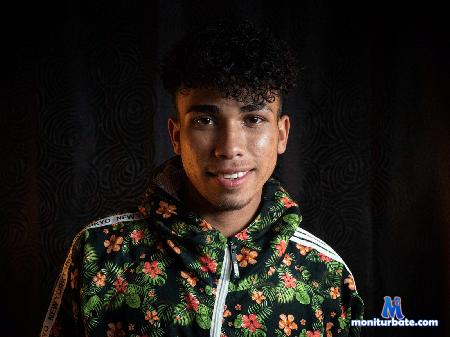 jeam-poll flirt4free performer 