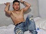 tomas-saneti flirt4free livecam show performer No cuentes los días, haz que los días cuenten