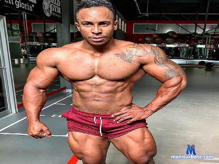 roberto-colleman flirt4free performer Bodybuilder man! 