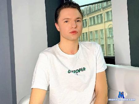 michael-charms flirt4free performer Guys, I'm here to have a great time! I want to meet new people, so I'm waiting for you in my room! 