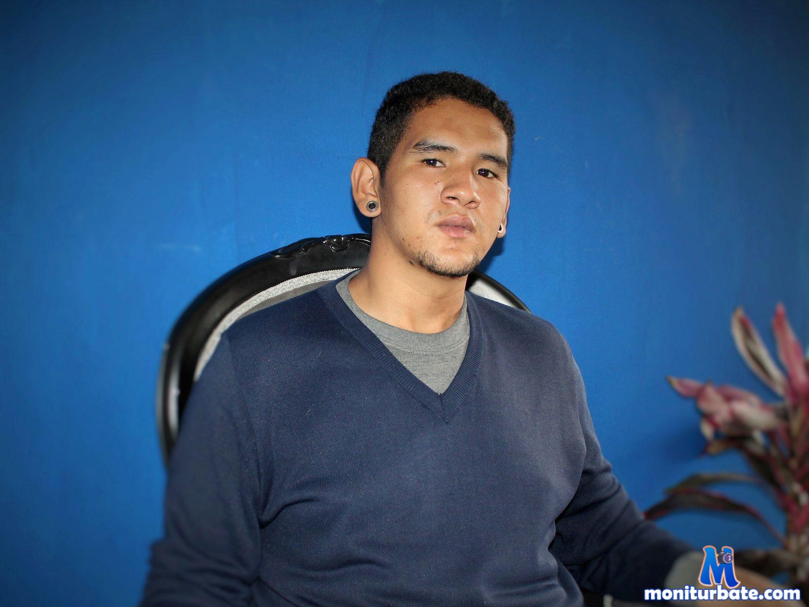 lester-burgos Flirt4free performer 