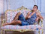 kevin-cobra flirt4free livecam show performer Sweet and sexy college guy - love me, play me, I'm hard4U!