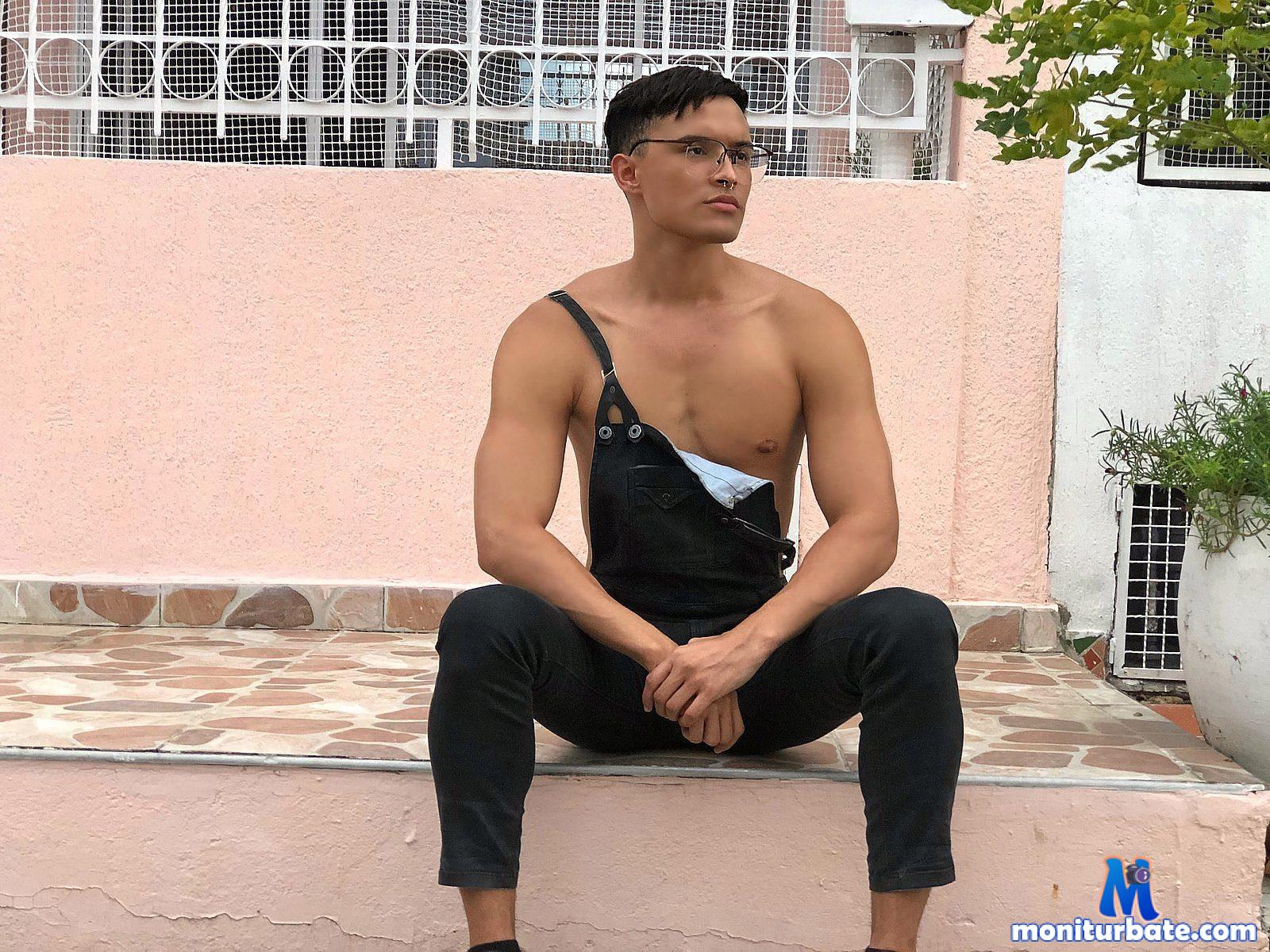 ares-sexys Flirt4free performer Anal Feet Dirty Talk Master / Slave Prisoner/Guard Service Worker/Housewife Cum Eating Face Sitting Latex Handcuffs Anal Training Humiliation Coach/Trainee Double-Ended Dildo Giant Dildo Tickler Ass to Mouth Clothespins Gags and Blindfolds Muscle Worship