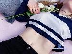 leslie-reeves flirt4free livecam show performer hi! im new here:) 