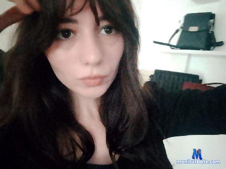 joeann-fathree flirt4free performer Hi sweet! we want play! Play with us pls!